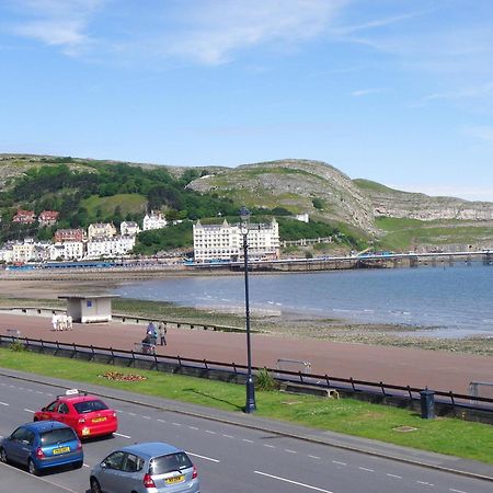 The Oasis Hotel Llandudno Exterior photo