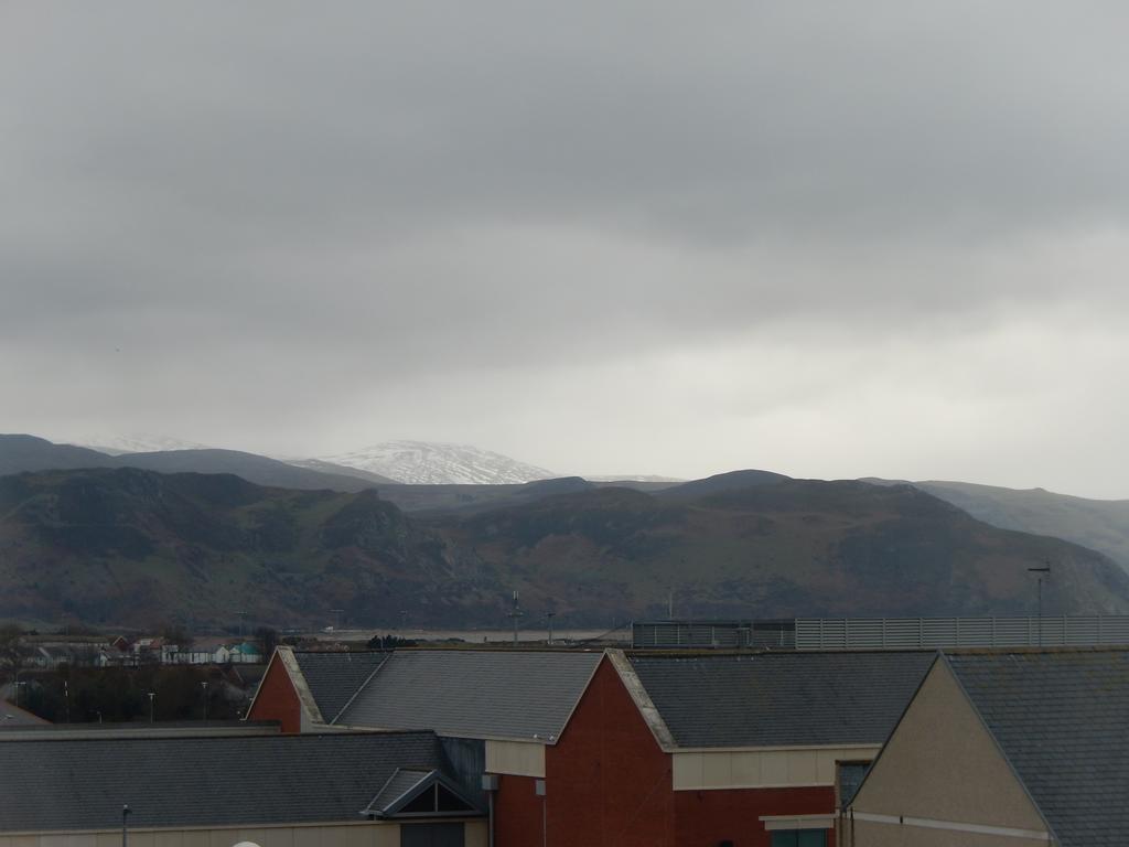 The Oasis Hotel Llandudno Room photo